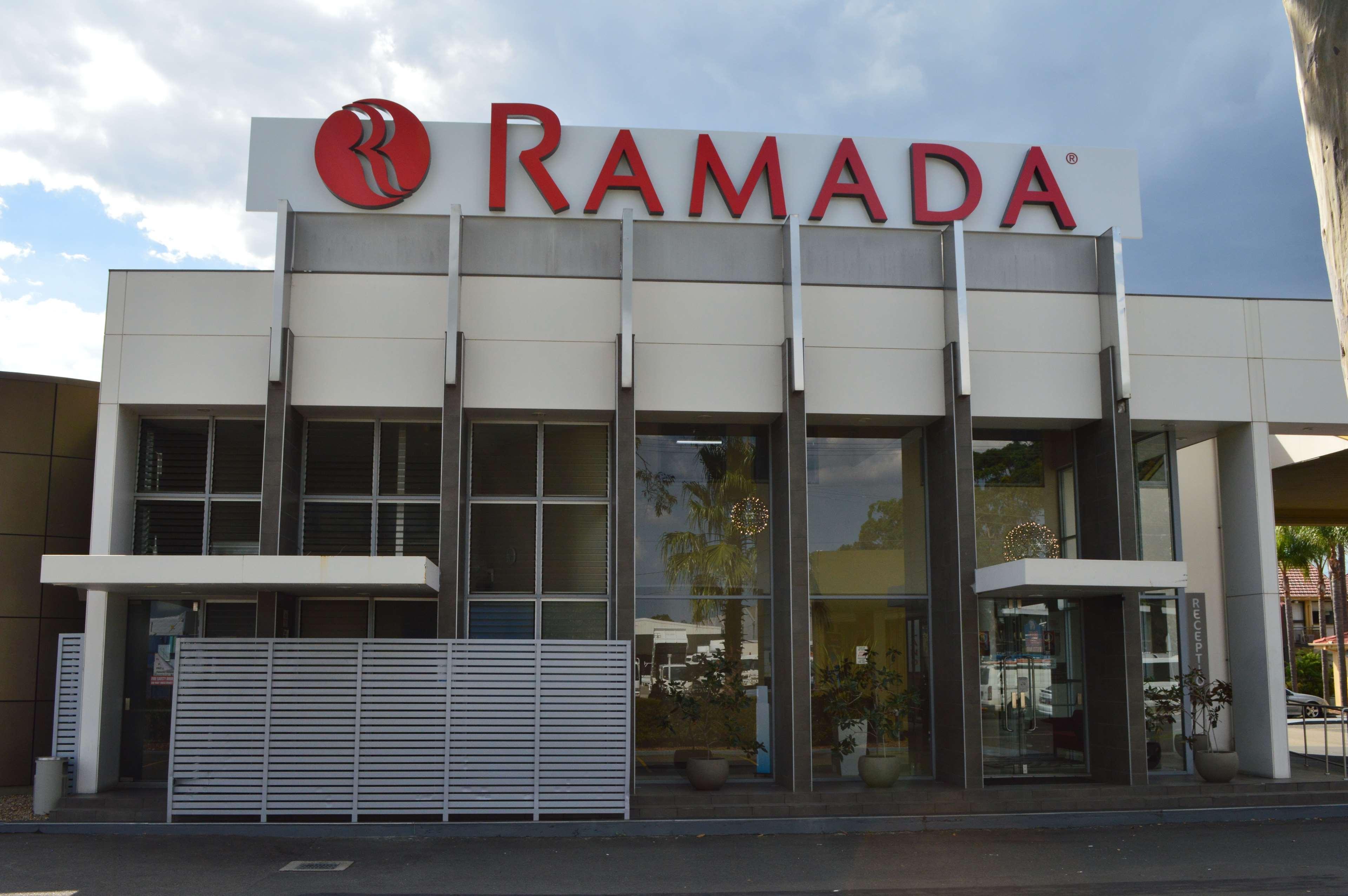 Ramada Hotel & Suites By Wyndham Cabramatta Exterior photo