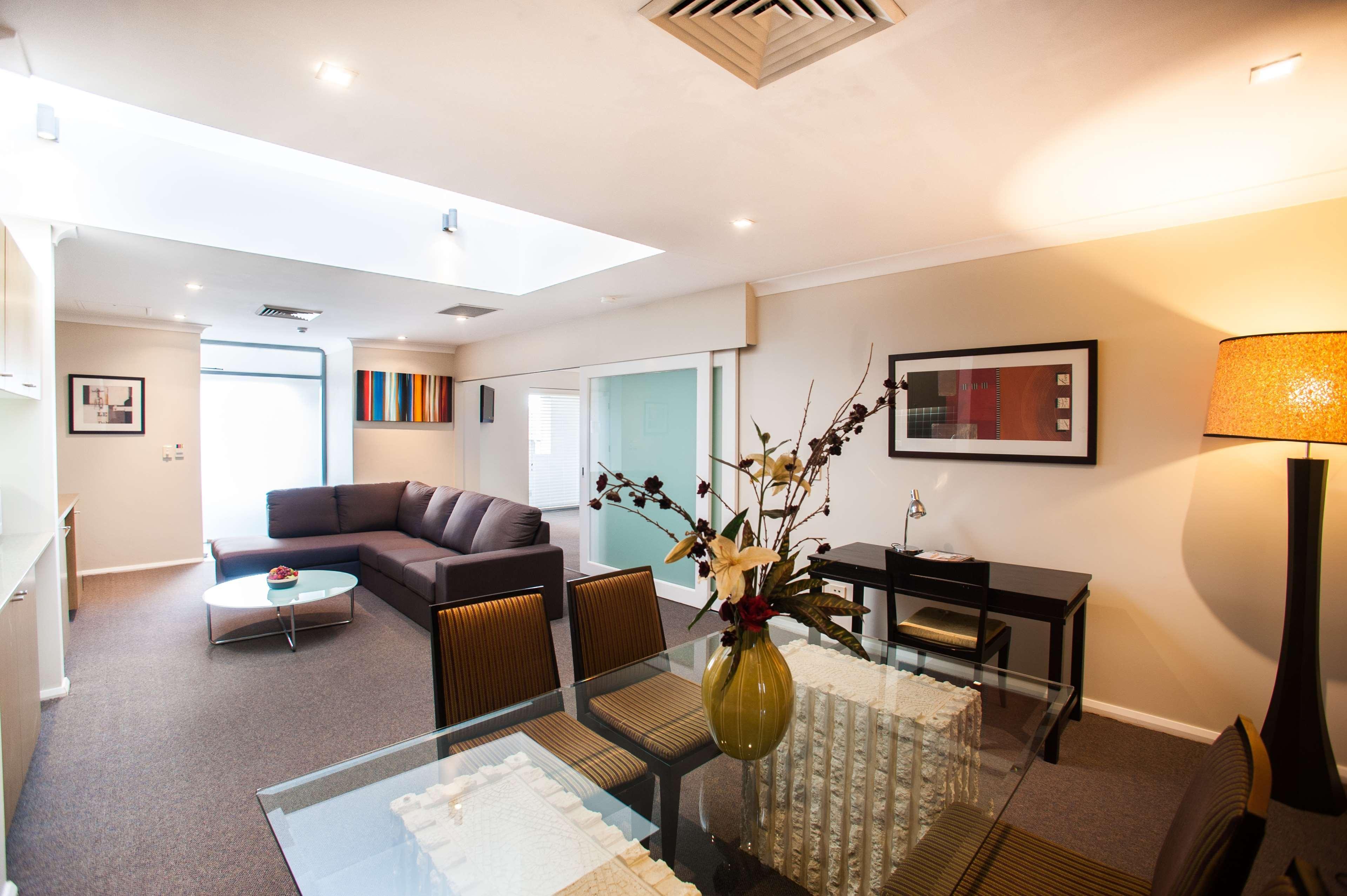Ramada Hotel & Suites By Wyndham Cabramatta Exterior photo