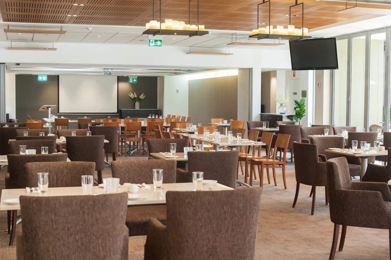 Ramada Hotel & Suites By Wyndham Cabramatta Exterior photo